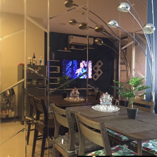 HÌNH TỔNG HỢP KÍNH THỦY TRANG TRÍ .
